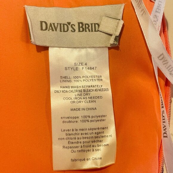 EUC- David's Bridal Strapless Dress Size 4 - Picture 9 of 10